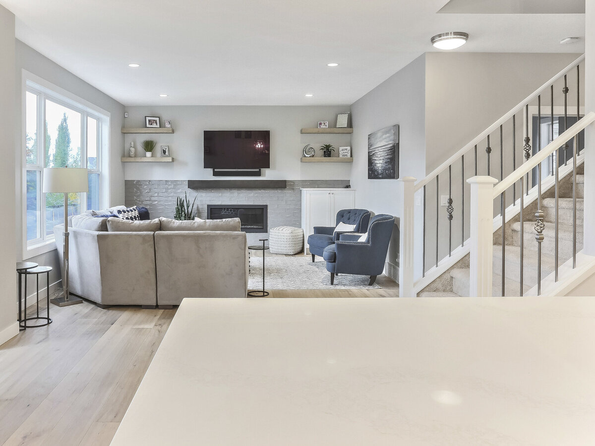 47 TUSCANY ESTATES DRIVE-25