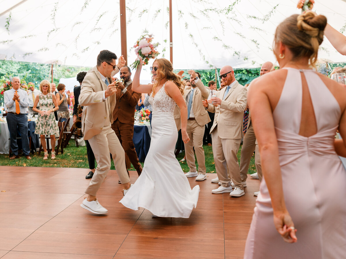 072024_Kristin-and-Liam-Frick-Wedding-anne-troxel-photography-previews--111