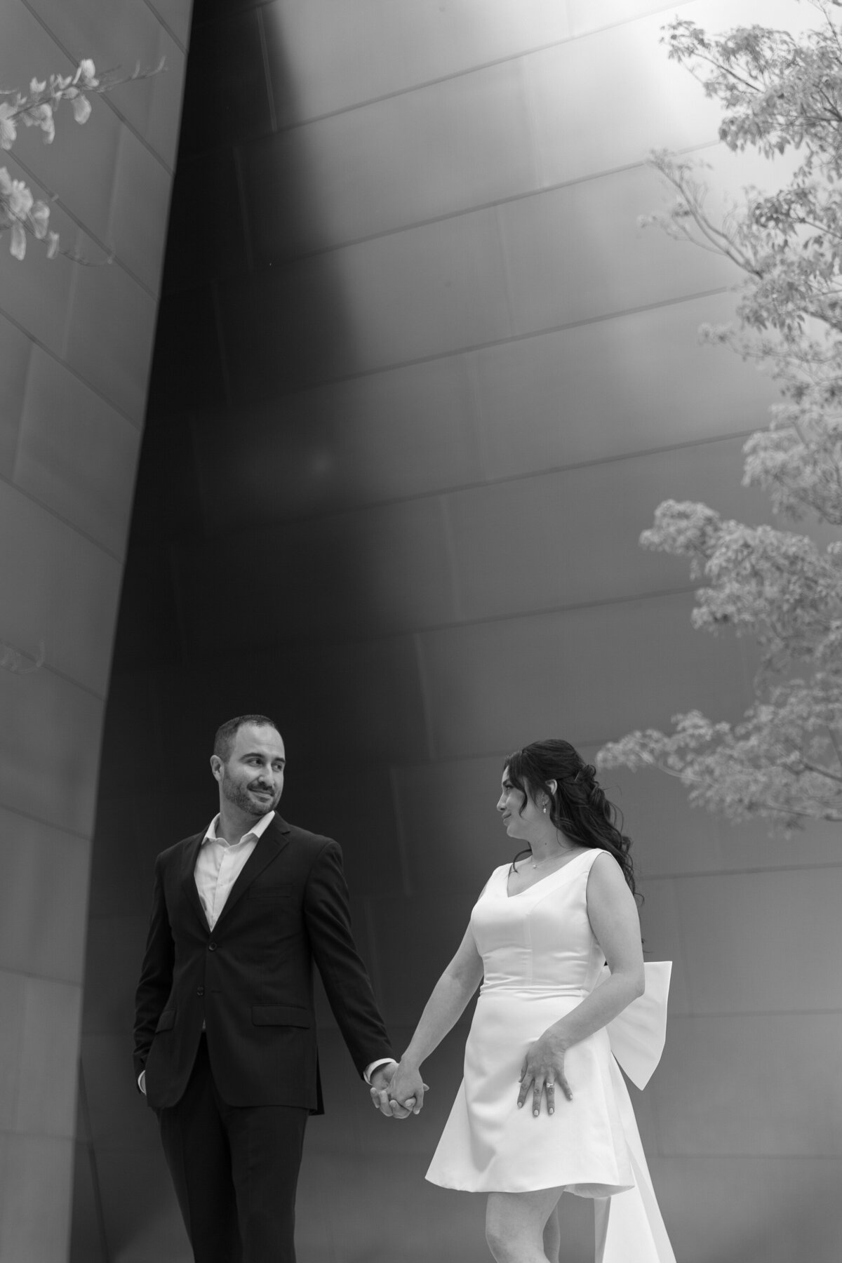 dowtown-los-angeles-Engagement-photos-20-adrian-mayra