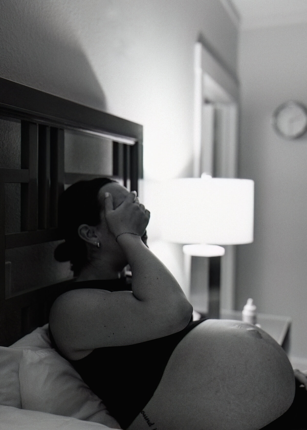 Austin-Lifestyle-Photographer-ArchBirthStory-003