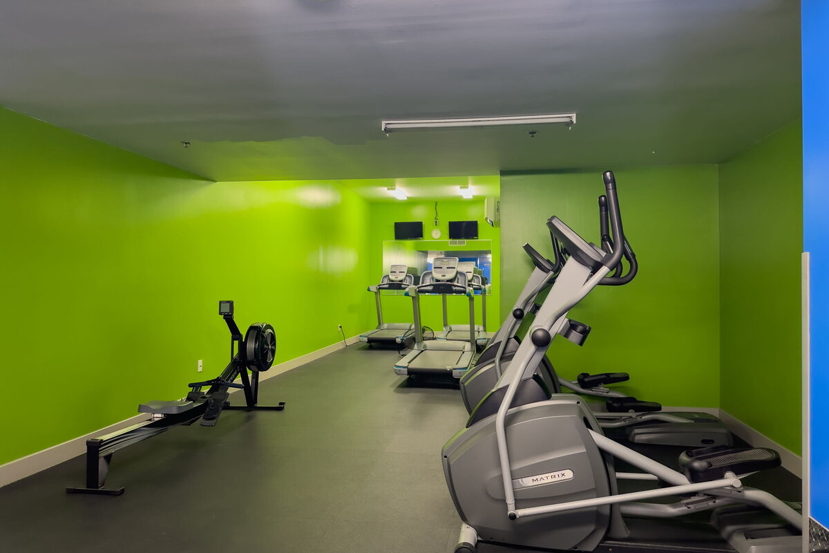 41-web-or-mls-80_014_Amenities