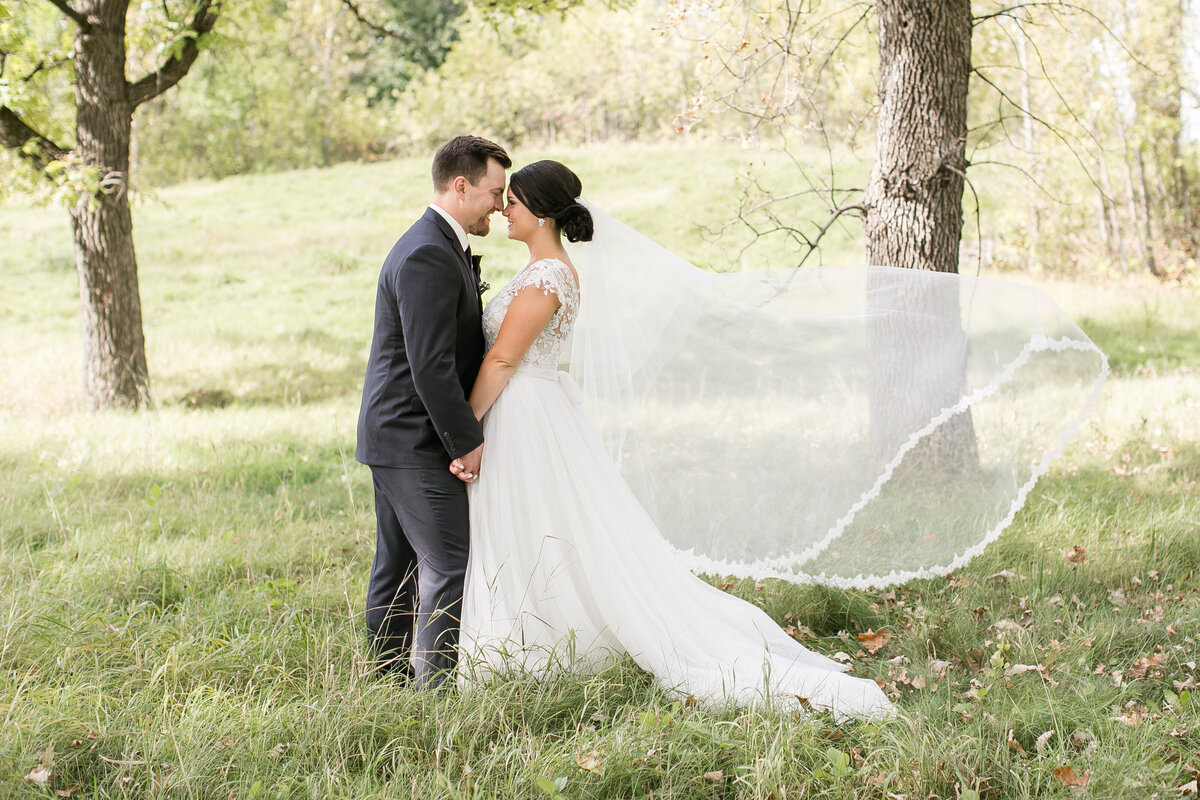 Abby-and-Brandon-Alexandria-MN-Wedding-Photography-AB-20