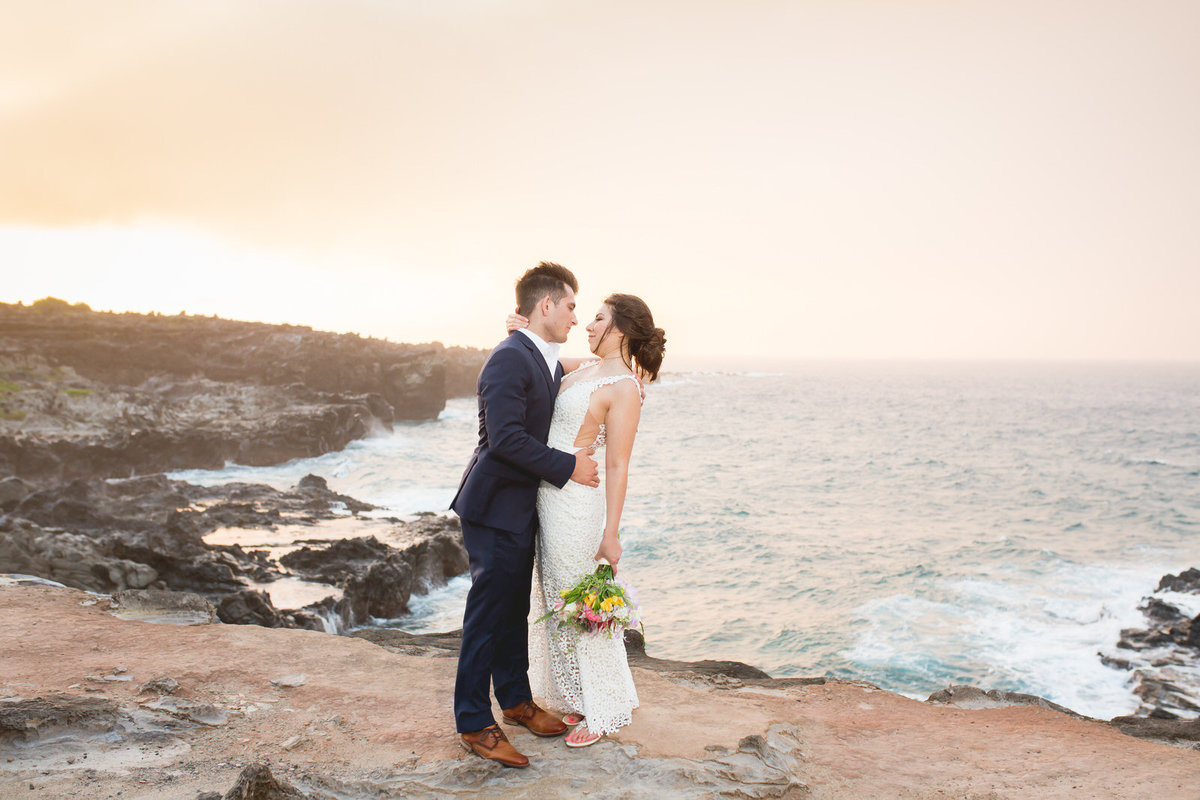 Wedding photographer in Maui