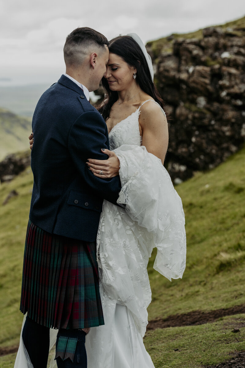 Liminal-Wonderland-Scottish-Skye-Wedding-Photographer014