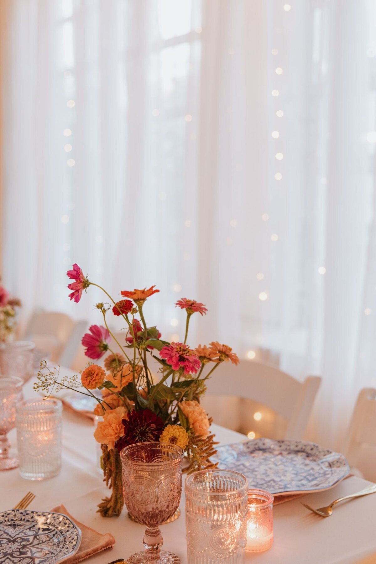old-city-wedding-stroll-2022-33