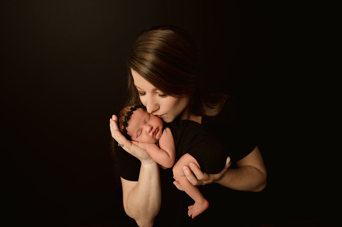 mom with newborn baby