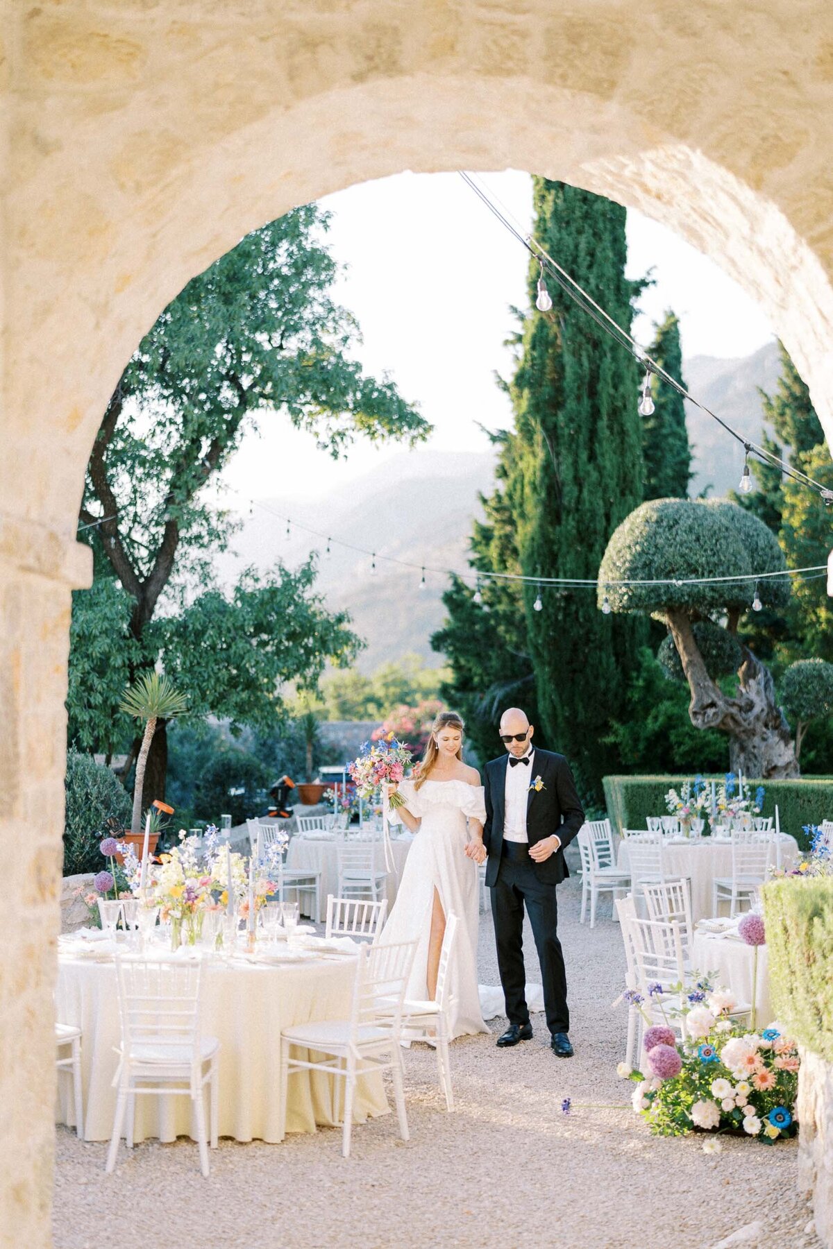 W1-Wedding-Photos-Alexander-and-Katerina-2023-07-08-2500px-1104