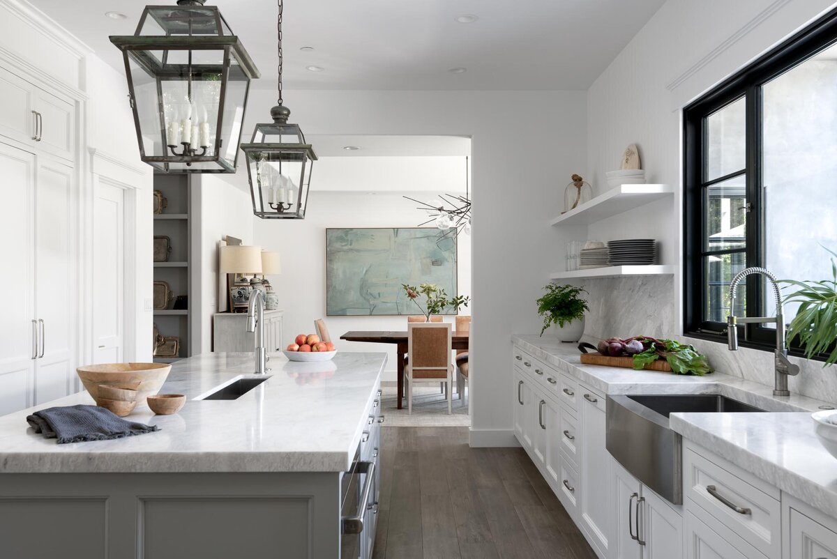 White-Kitchen-Design-with-Island-2