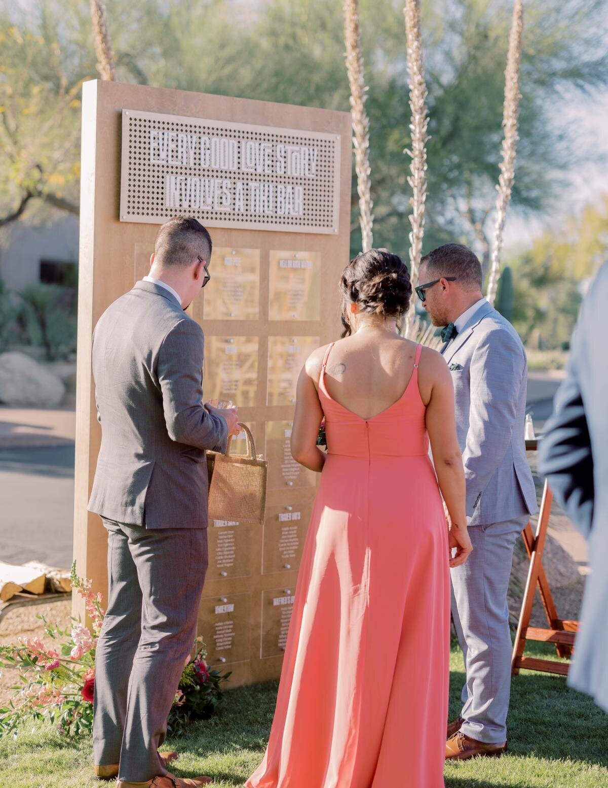 wood-acrylic-seating-display-phoenix-wedding