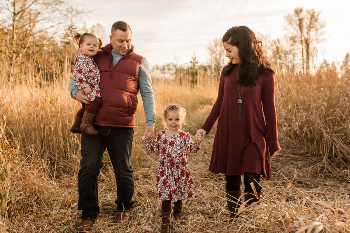 Fall family session at campbell valley park in Langley