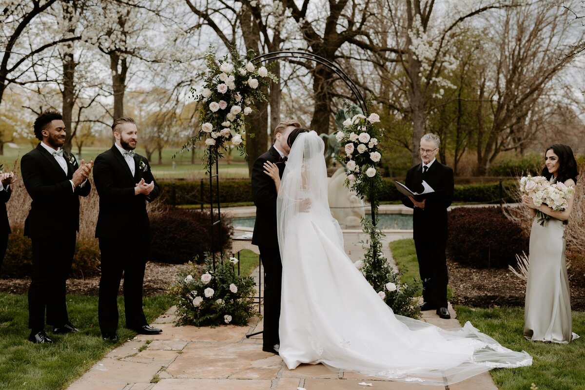 Donna-Evan-Meadowbrook-Wedding-Molly-Grunewald-and-Company-623