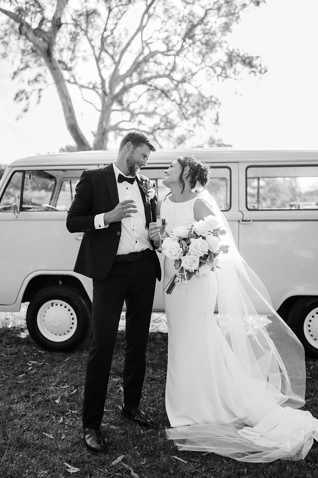 Lydia and Bradley - Bride and Groom Portraits - JessicaCarrollPhotographer-8_websize
