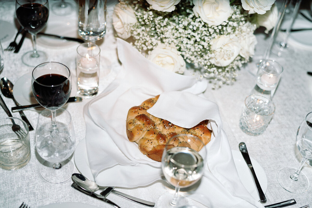 118-wedding-reception-table