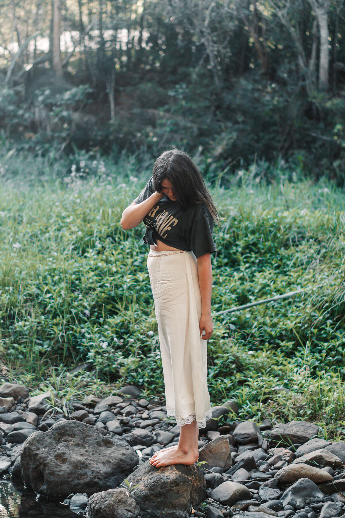 29- forest yoga photoshoot eloise yogaroo