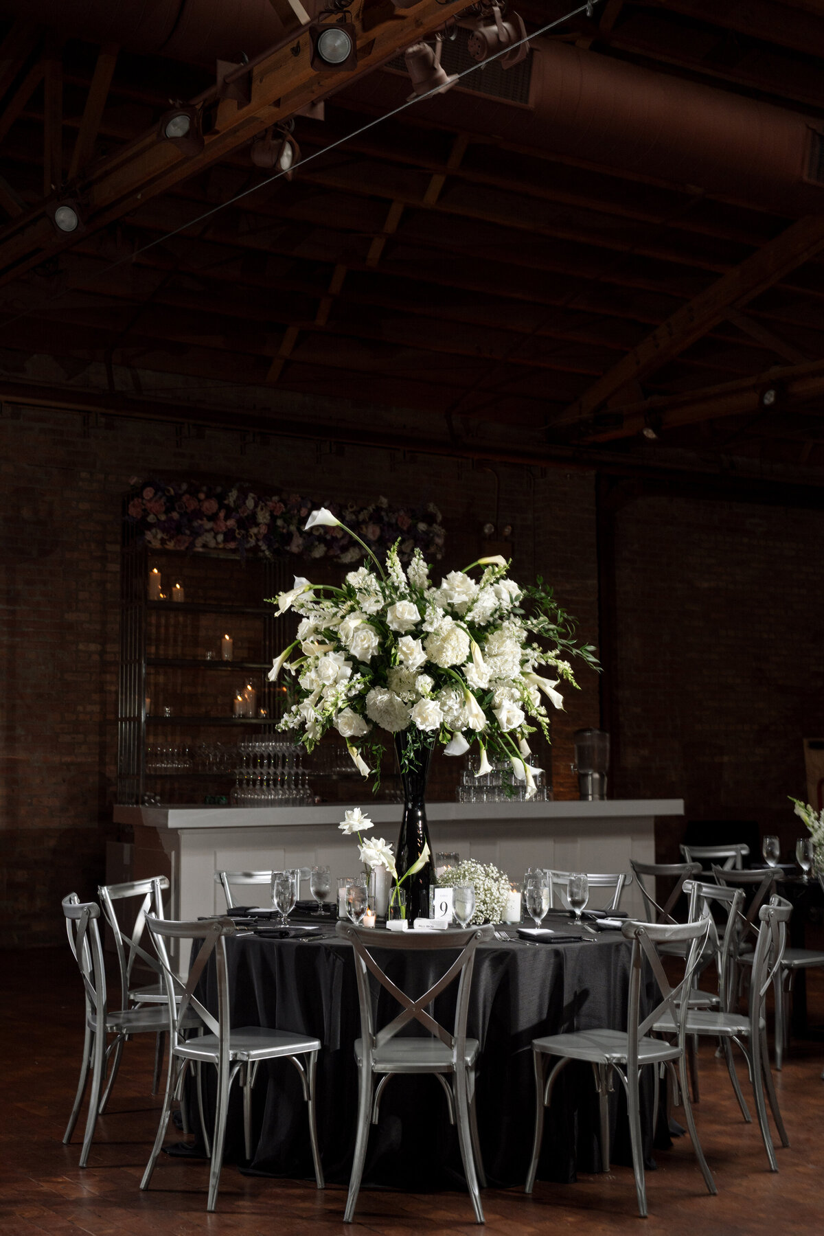 Aspen-Avenue-Berlez-Chicago-Wedding-Photographer-Great-Events-Epic-Events-Rockwell-on-the-River-Entertaining-Company-Jewish-Wedding-Editorial-105