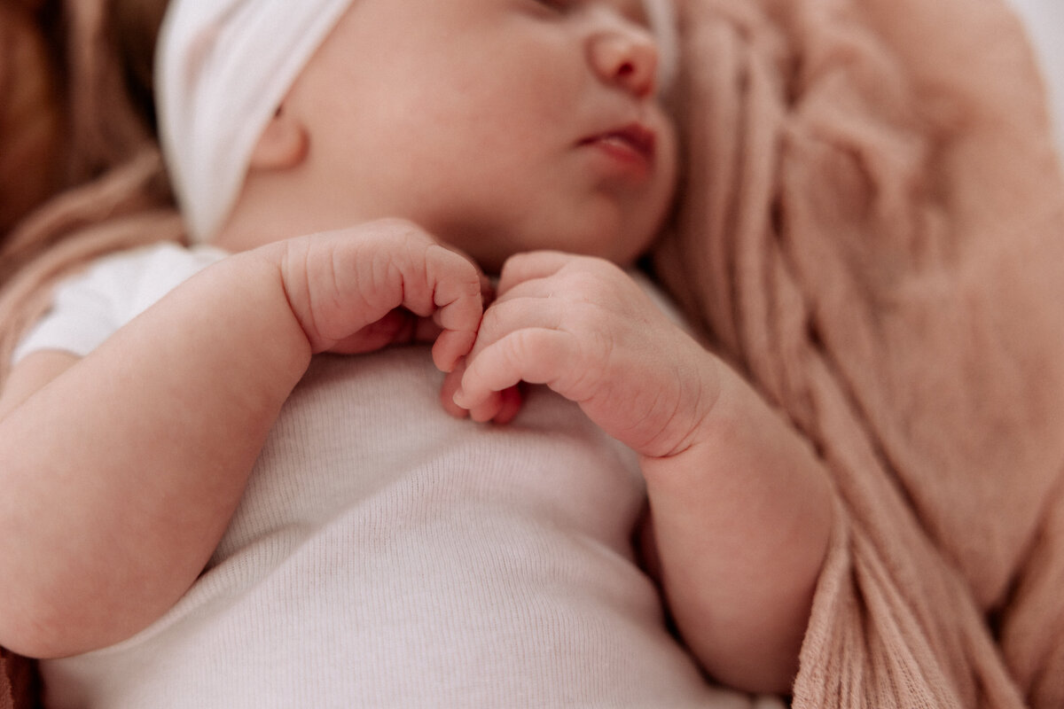 Lubbock-newborn-photographer-mary-wiebe-photography-0149evelyn