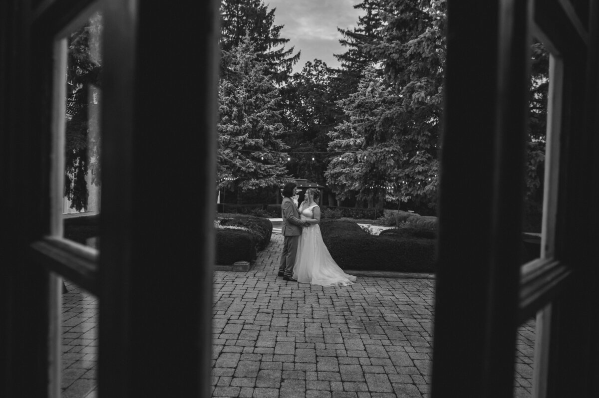 Lehmann Mansion Wedding Photographer- Chicago Wedding Photographer
