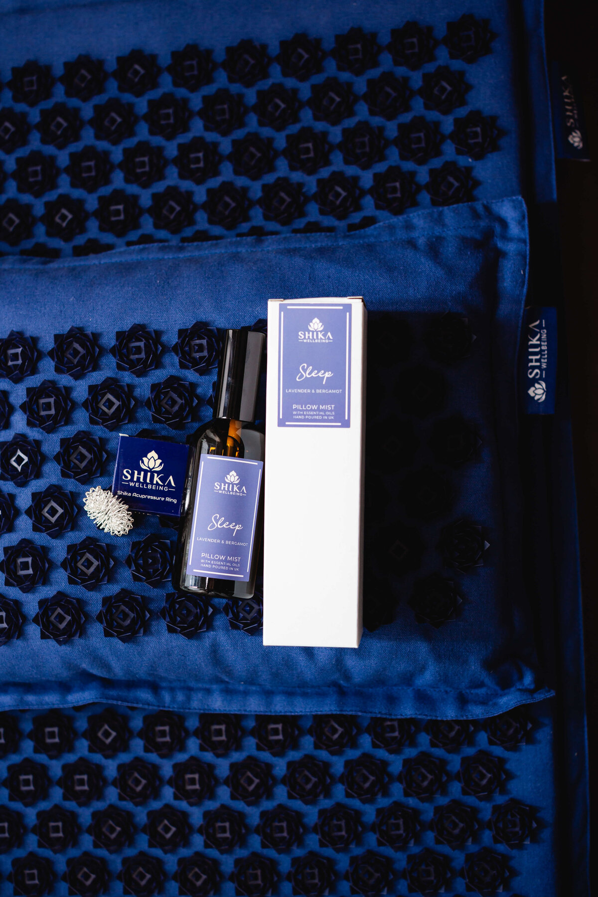 42-Present Practices brand photography