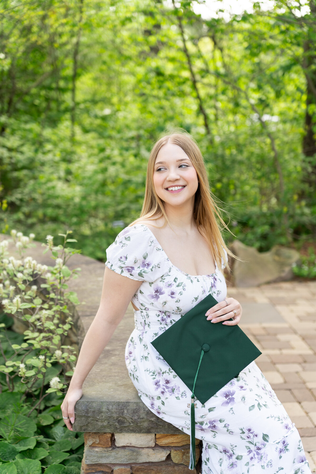 outdoor high school senior session Akron, Ohio