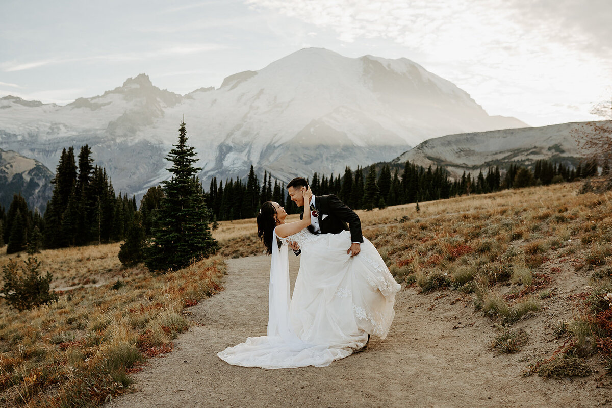 Paley+Hector-SunriseMountRainier-IntimateWedding-365