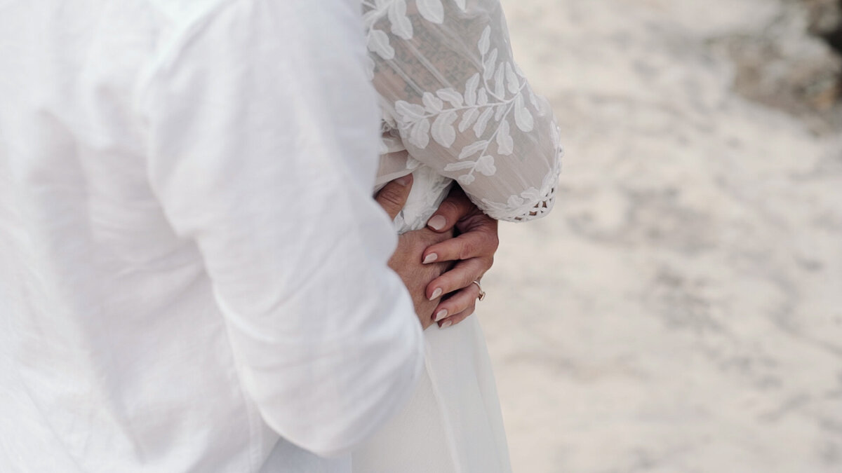 Jess+Luke-Blue-Mountains-Seclusions-The-Beginning5