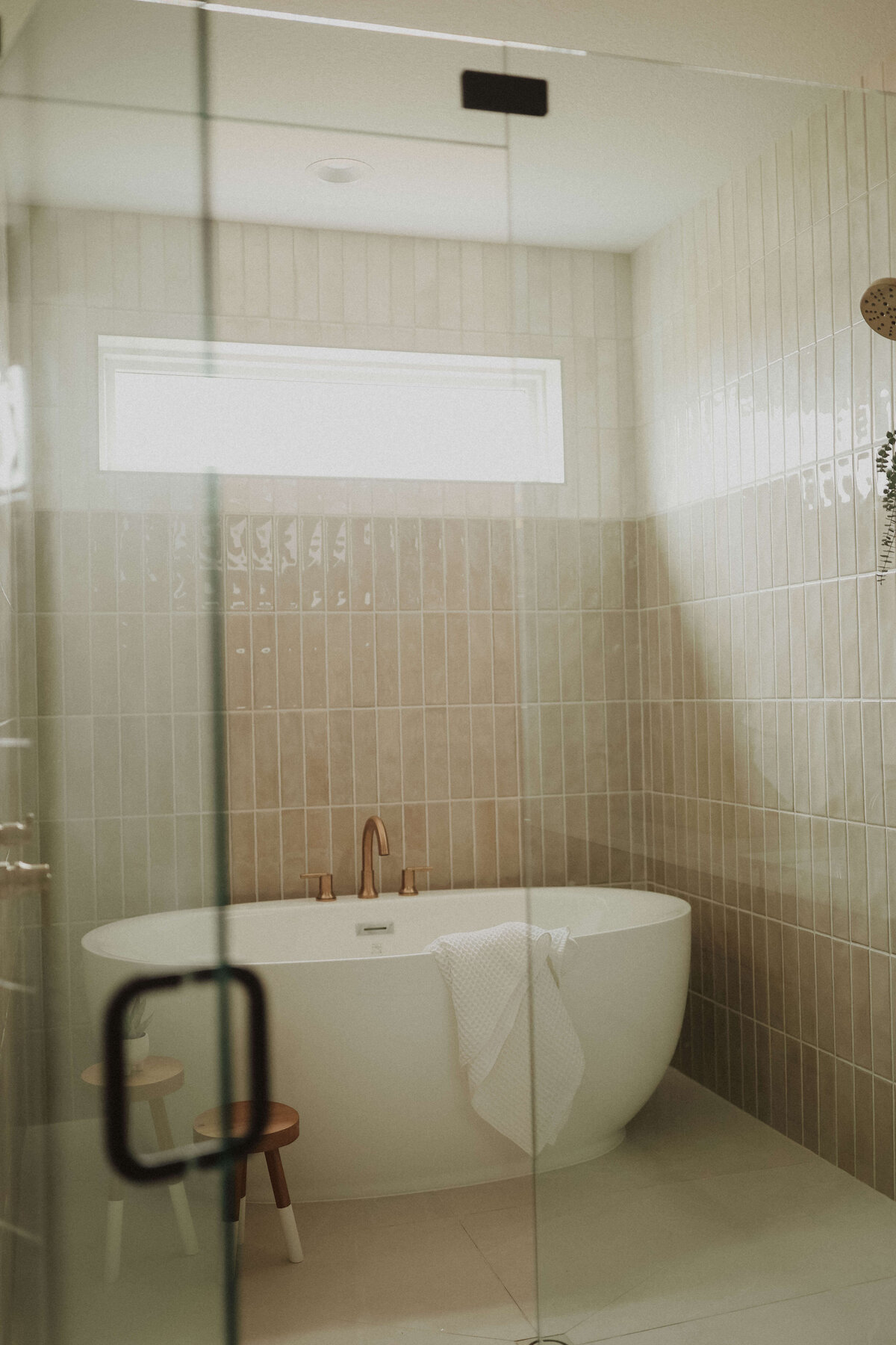 3029-Bathroom-Grimes-Central-Iowa-Custom-Home-JRL-Builders-3F1A4441