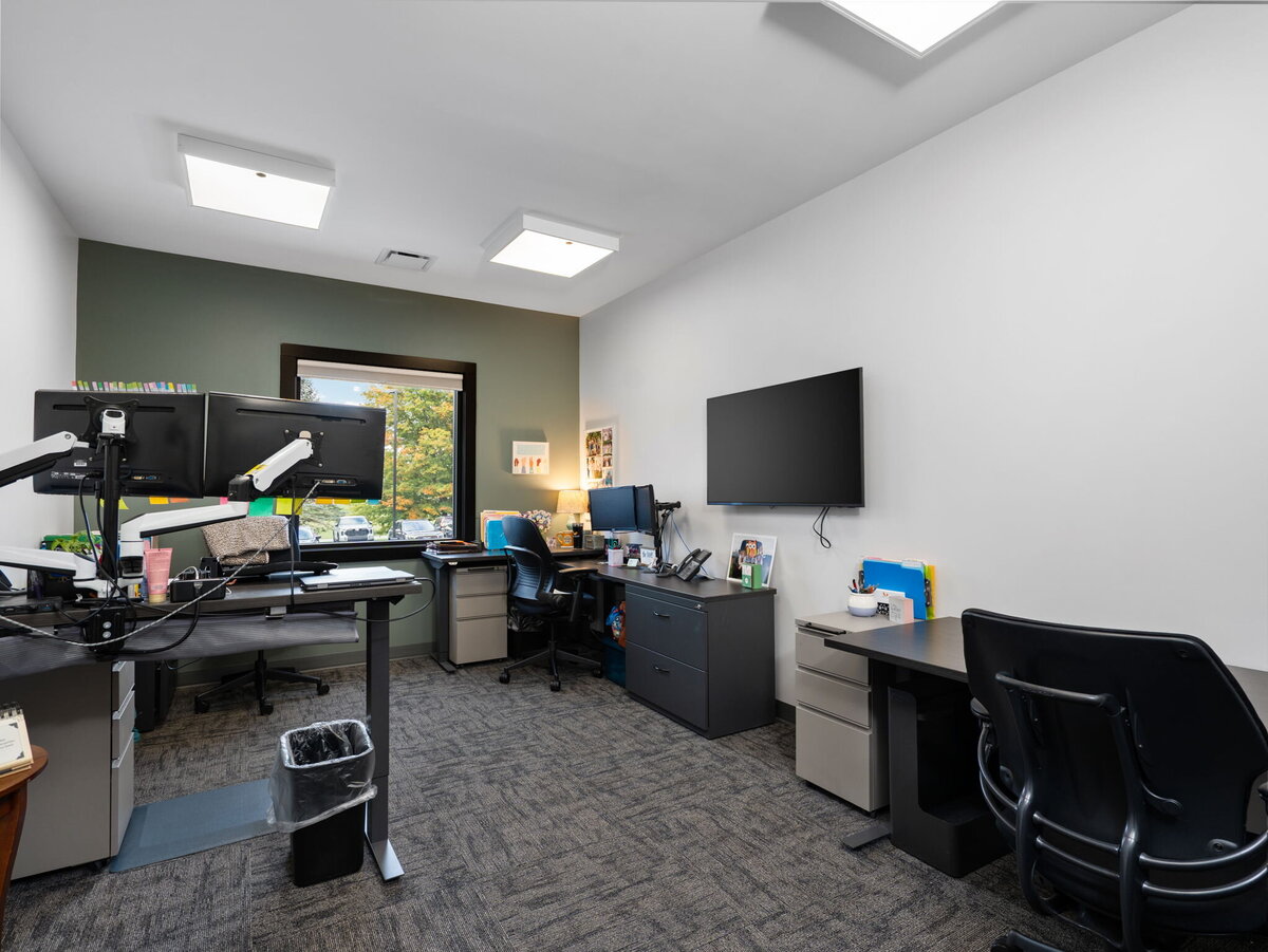 8-web-or-mls-A7403337