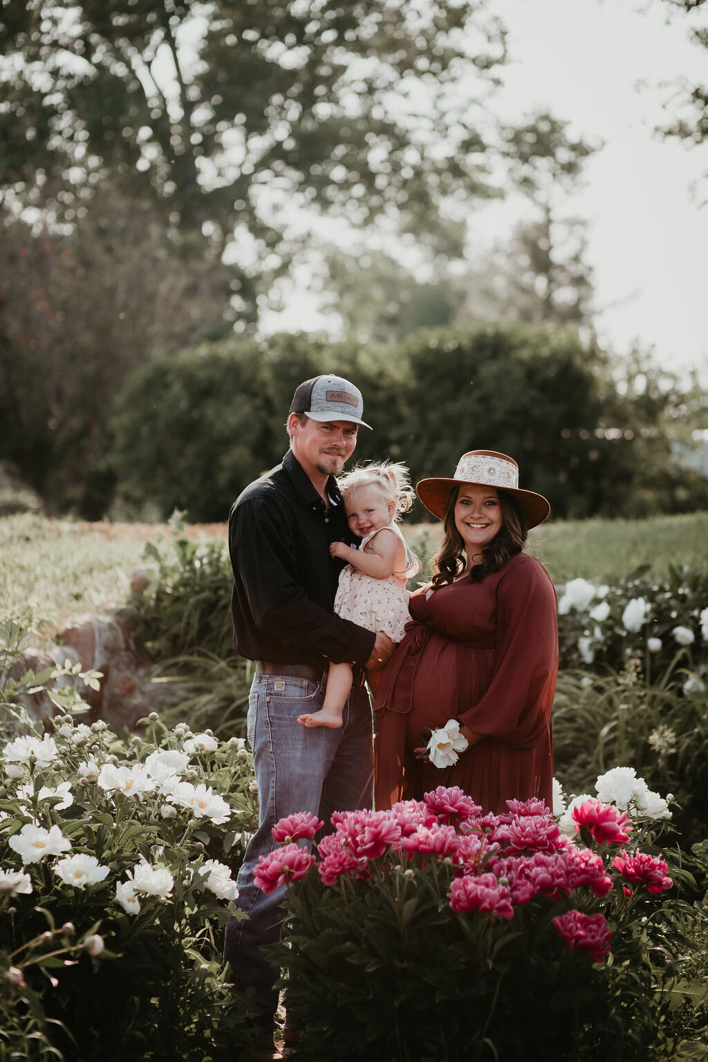 Maternity family photoshoot