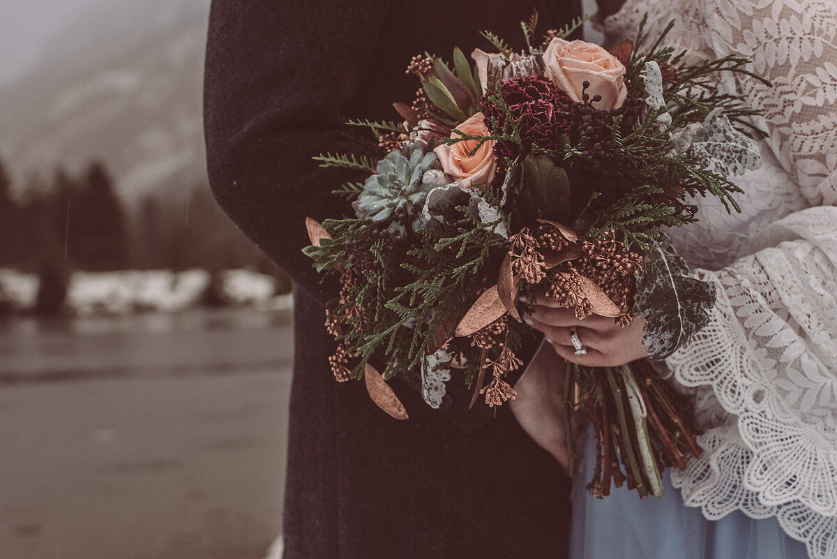 Elopement Adventures -  Gold Creek Pond - PNW  - Elopement Photographer - Tiffanyrudephotographer-34