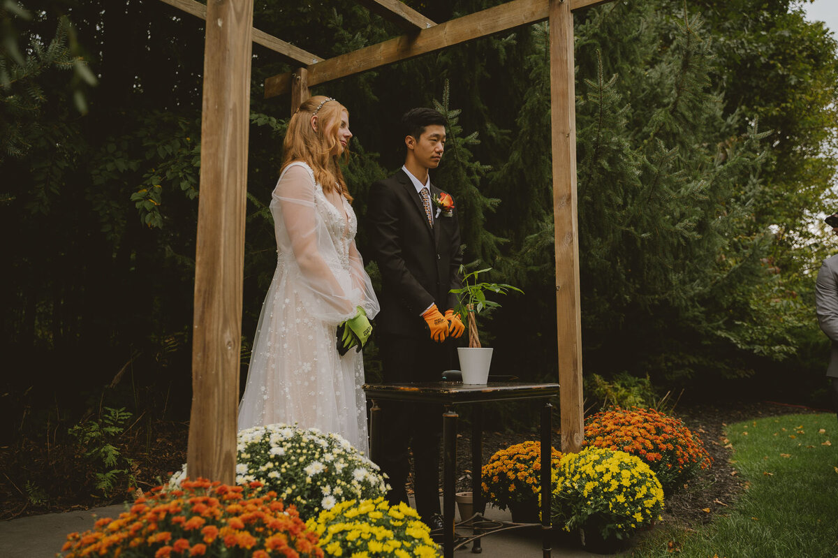 Garden Wedding  - Michigan Wedding Photography-07