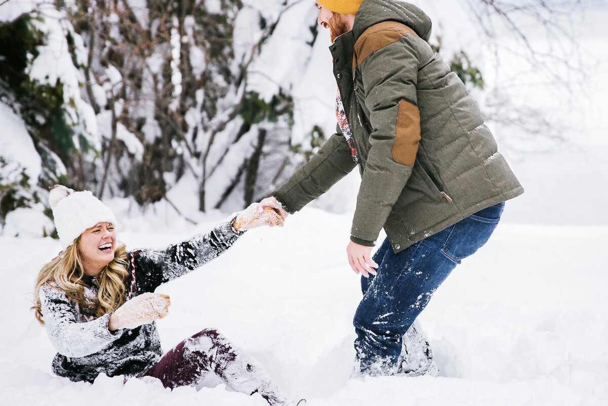 Winter-Engagement-Session28