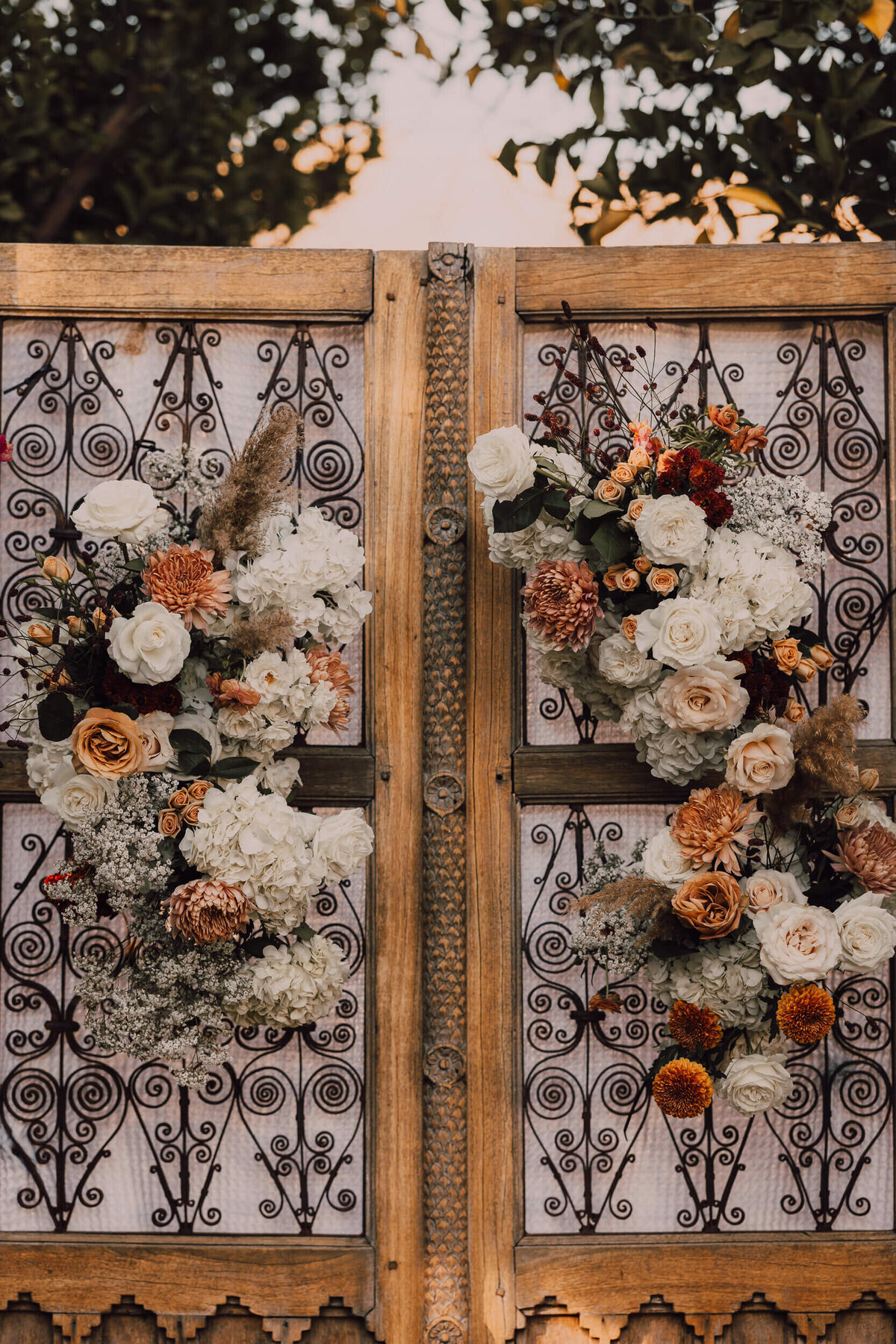 floral wedding in arizona ceremony decor 5