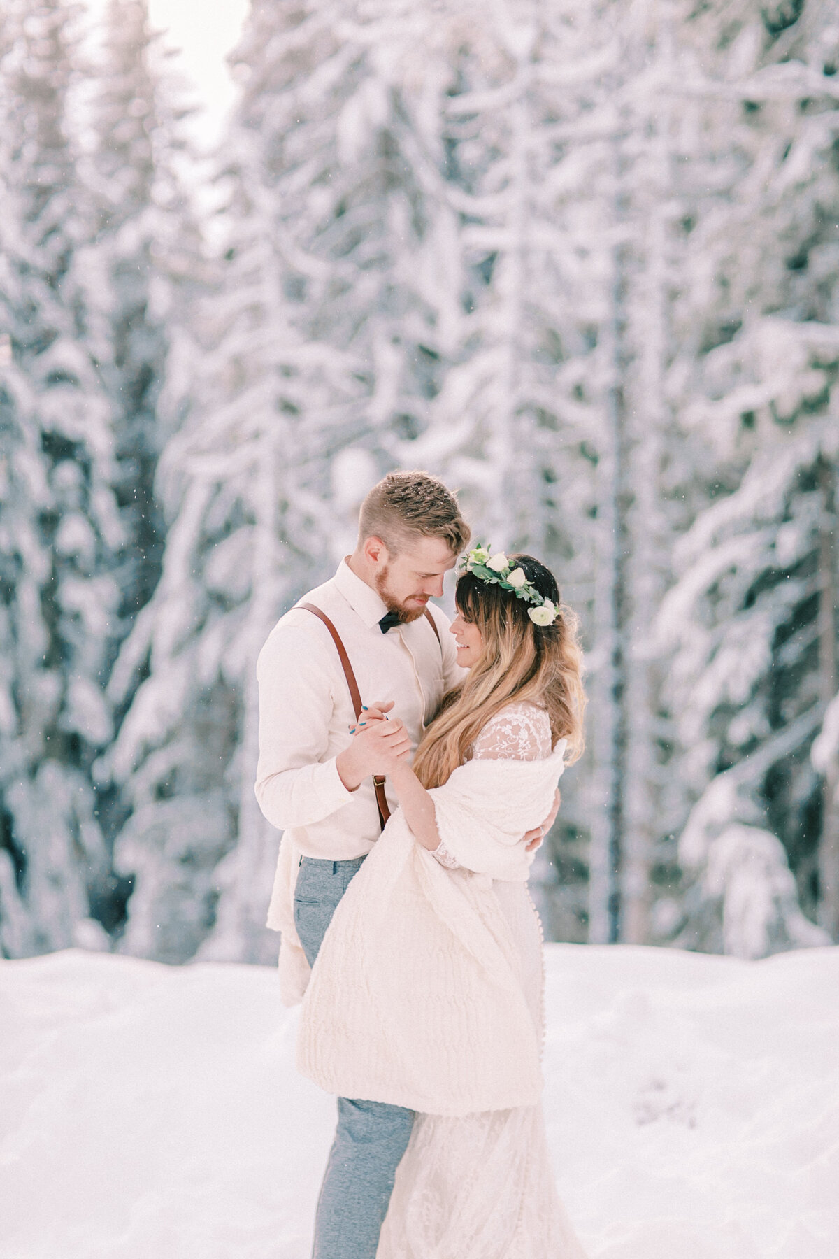 Winter Mount Hood Wedding, Rachel Howerton Photography (62)
