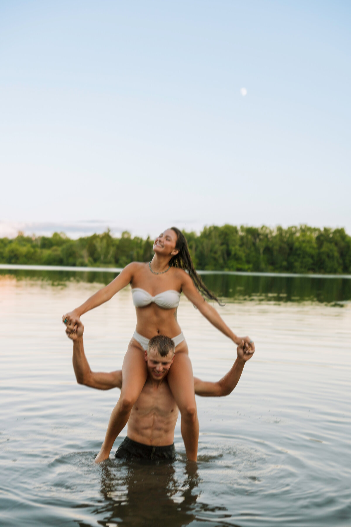1Wisconsin Couples Photographer Lake Session Destination Couples photographer_
