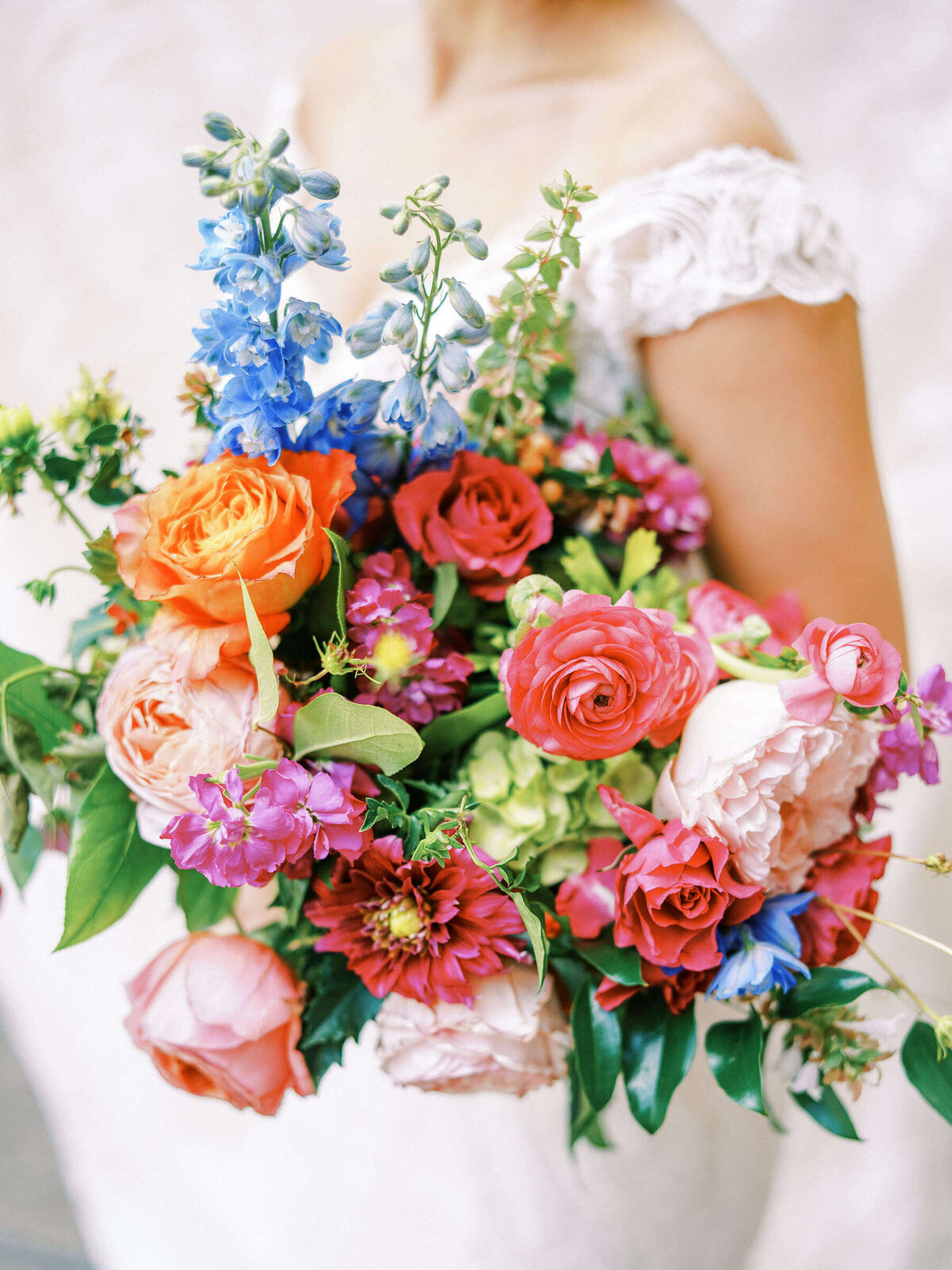 Vibrant summer bridal bouquet in Fort Worth Texas
