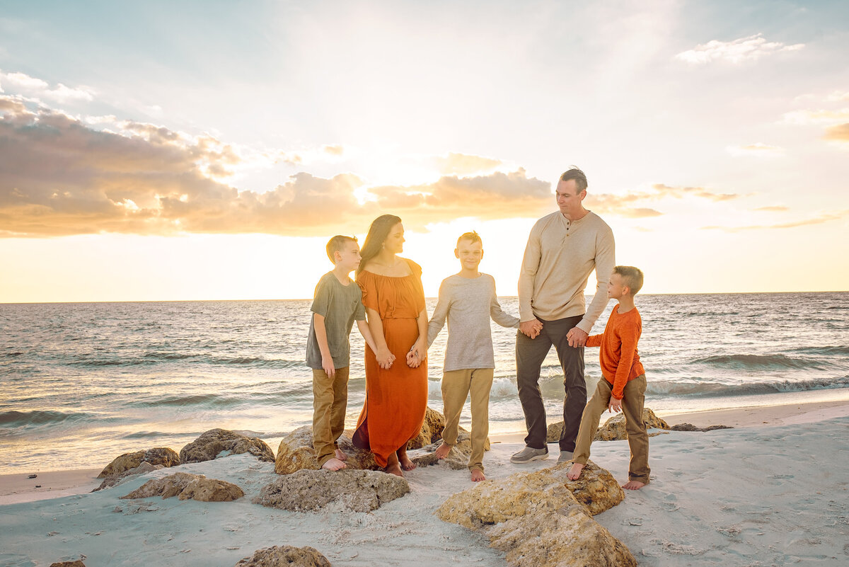 BALLARD| sarasota family beach| Siesta Key | Longboat | Iowa Photographer | Florida Photographer | Playlife-15