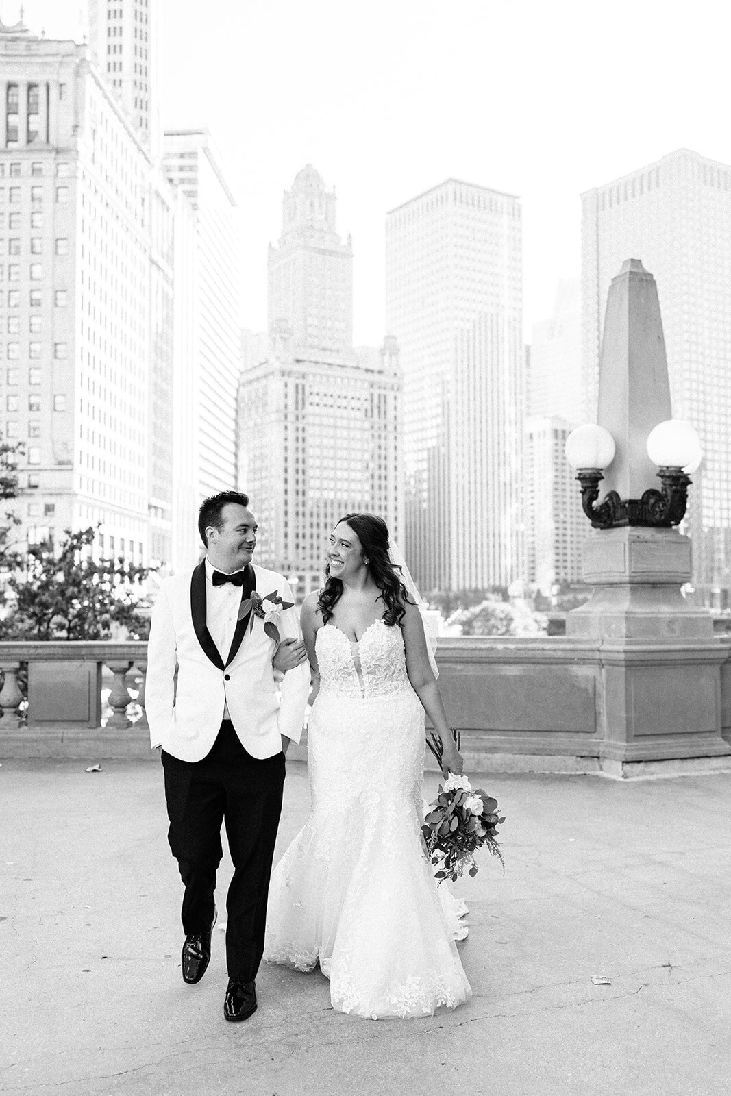 jen fox and ivory chicago wedding photography-122
