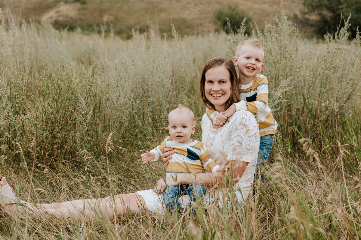 Julia and Darryl De Jonge Family Session 2022-109