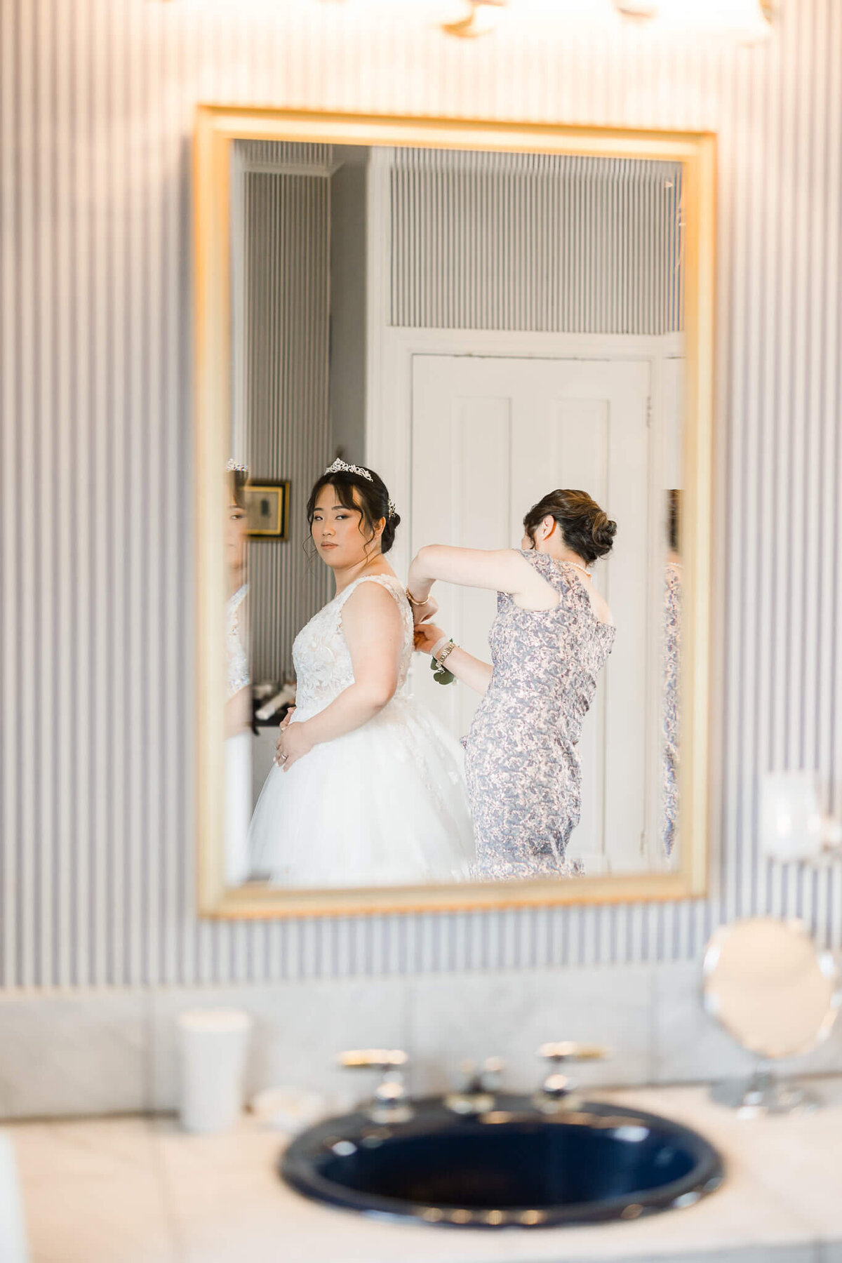 wedding-photography-washington-DC-virginia-maryland-modern-light-and-airy-classic-timeless-30