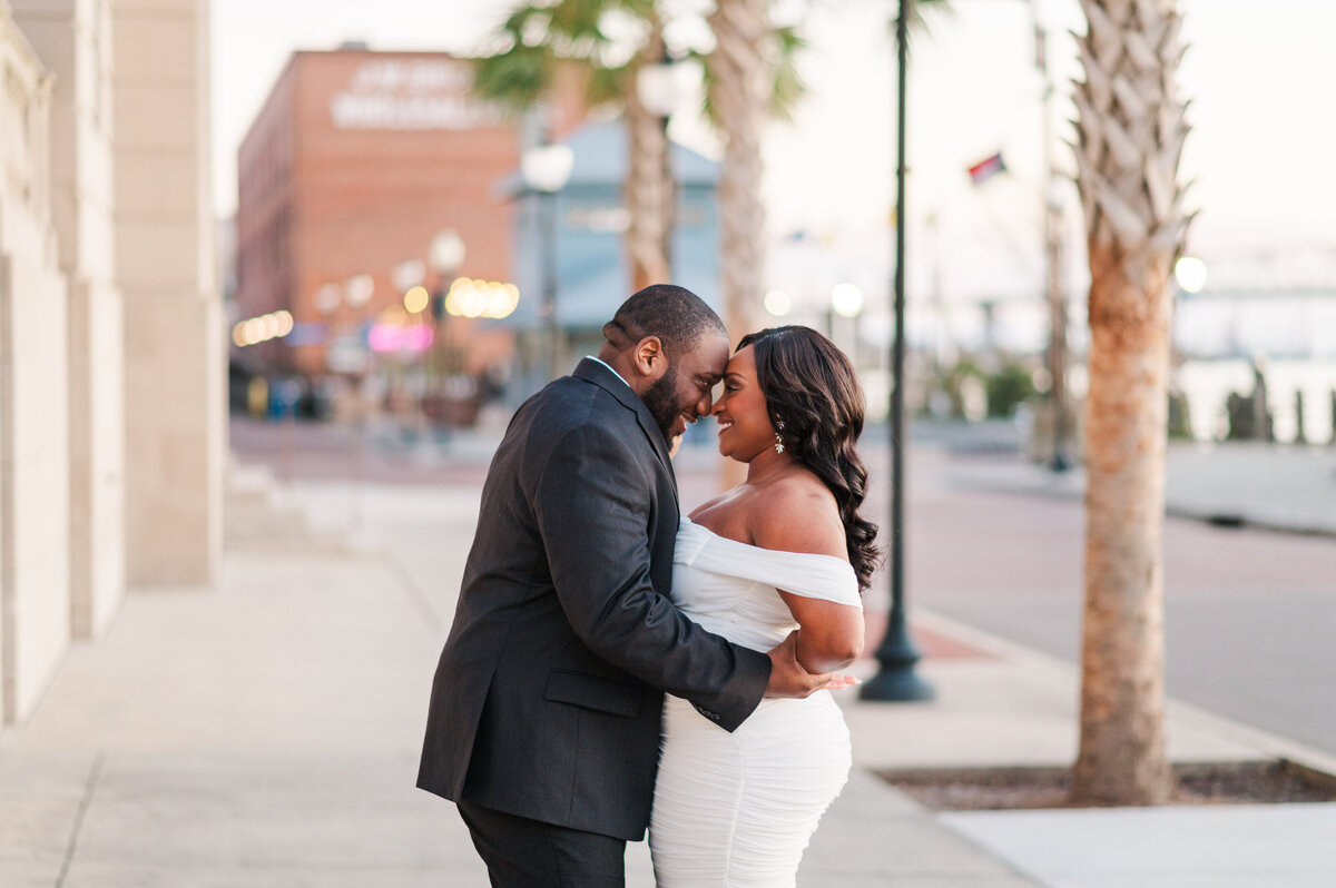 downtown-wilmington-nc-engagement-photos-91