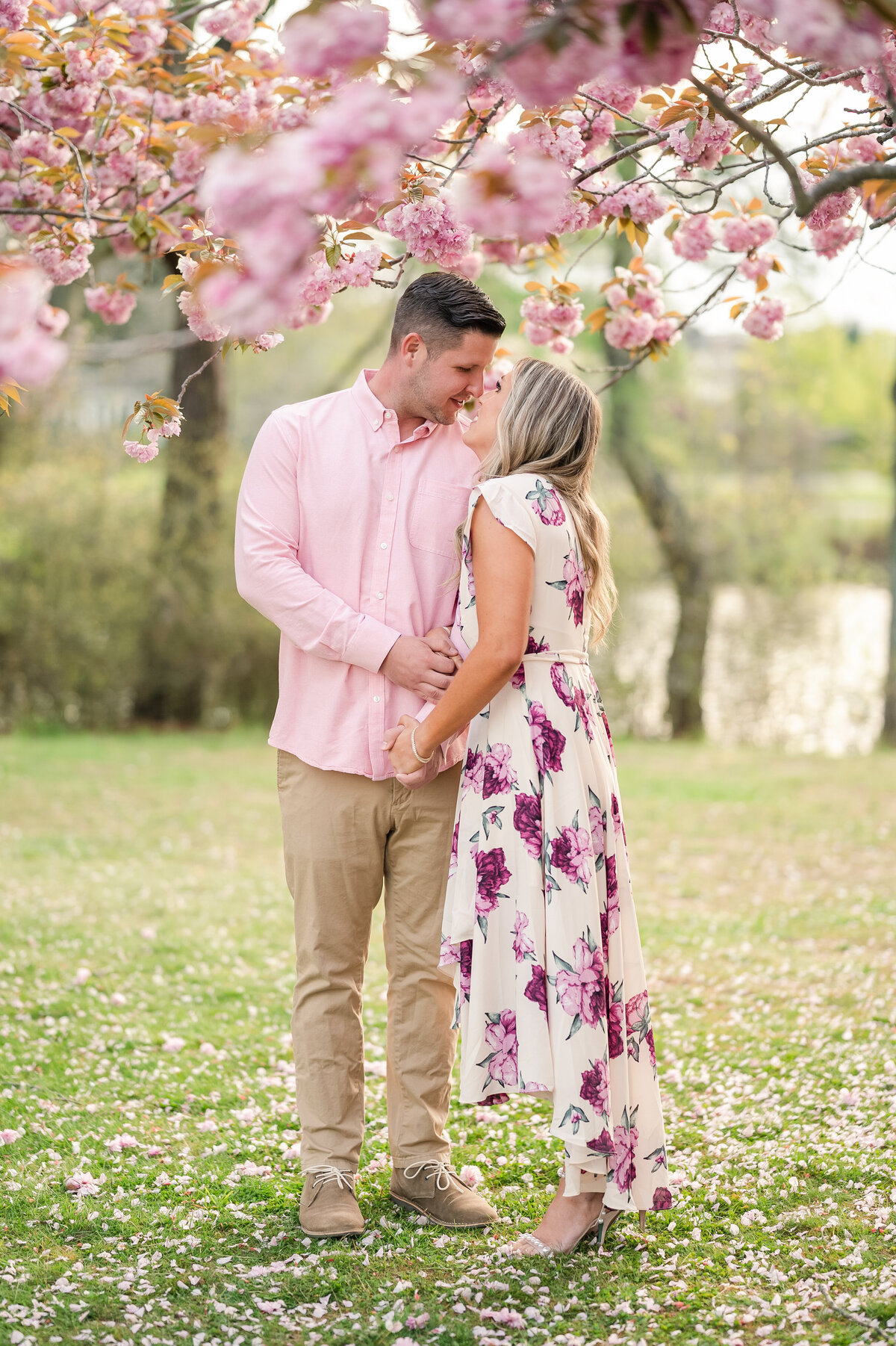 New Jersey Wedding Photographers	Spring Lake, NJ	Devine Park	Engagement Session	Spring April	Elegant Luxury Artistic Modern Editorial Light and Airy Natural Chic Stylish Timeless Classy Classic Romantic Couture Fine Art Experienced Professional Love Couples Emotional Genuine Authentic Real Fashion Fairy Tale Dream Lovers Jersey Shore Intimate	Engagement Session Photos Portraits Image 26