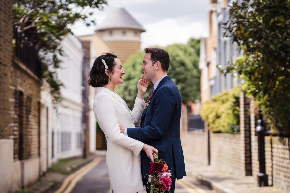 intimate-london-old-marylebone-town-hall-wedding-61