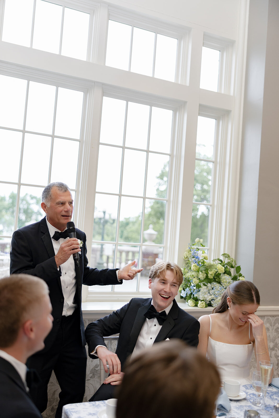 loui_photography_beach_club_minneapolis_summer_wedding-584