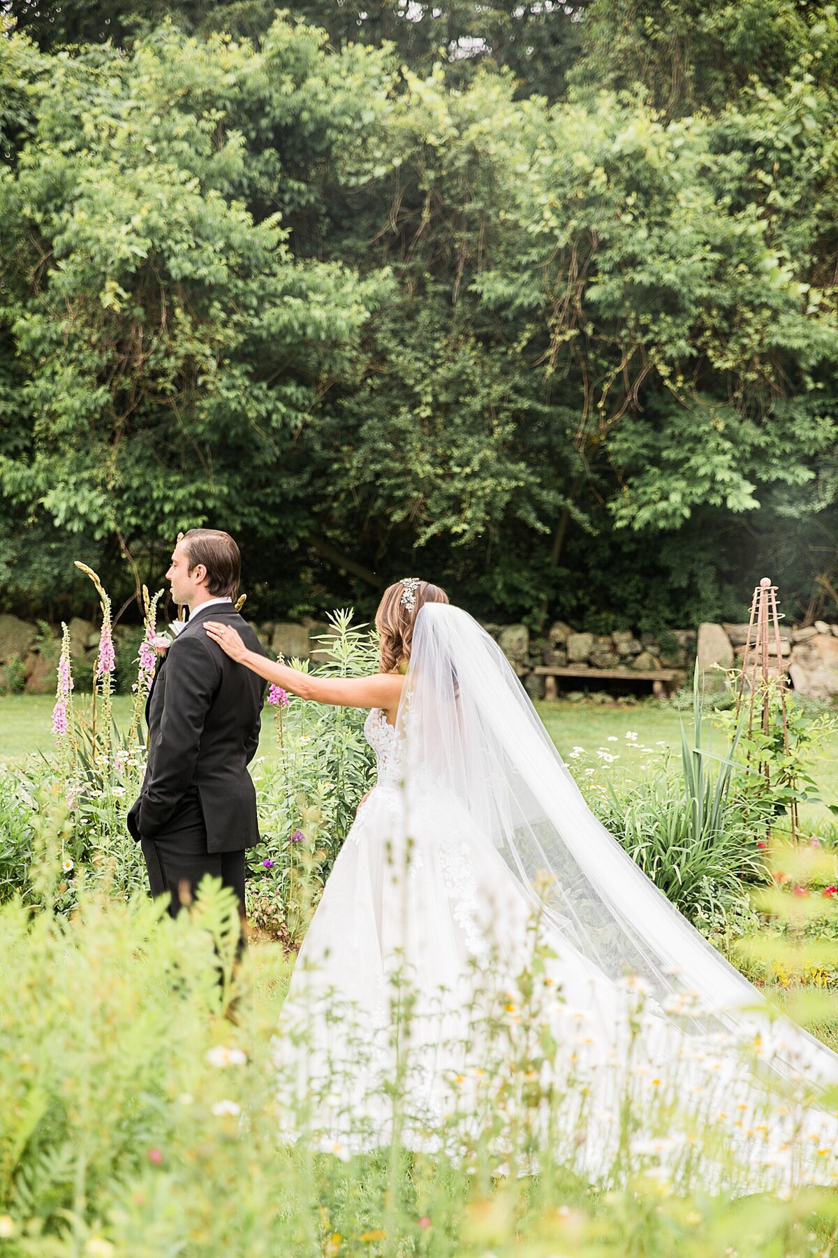 New Jersey Wedding + The Castle at Skylands Manor +  Jewish Wedding + Summer +  Jewish Couples + Jewish Bride + Yael Pachino Photography LLC + Val and Matt_1077