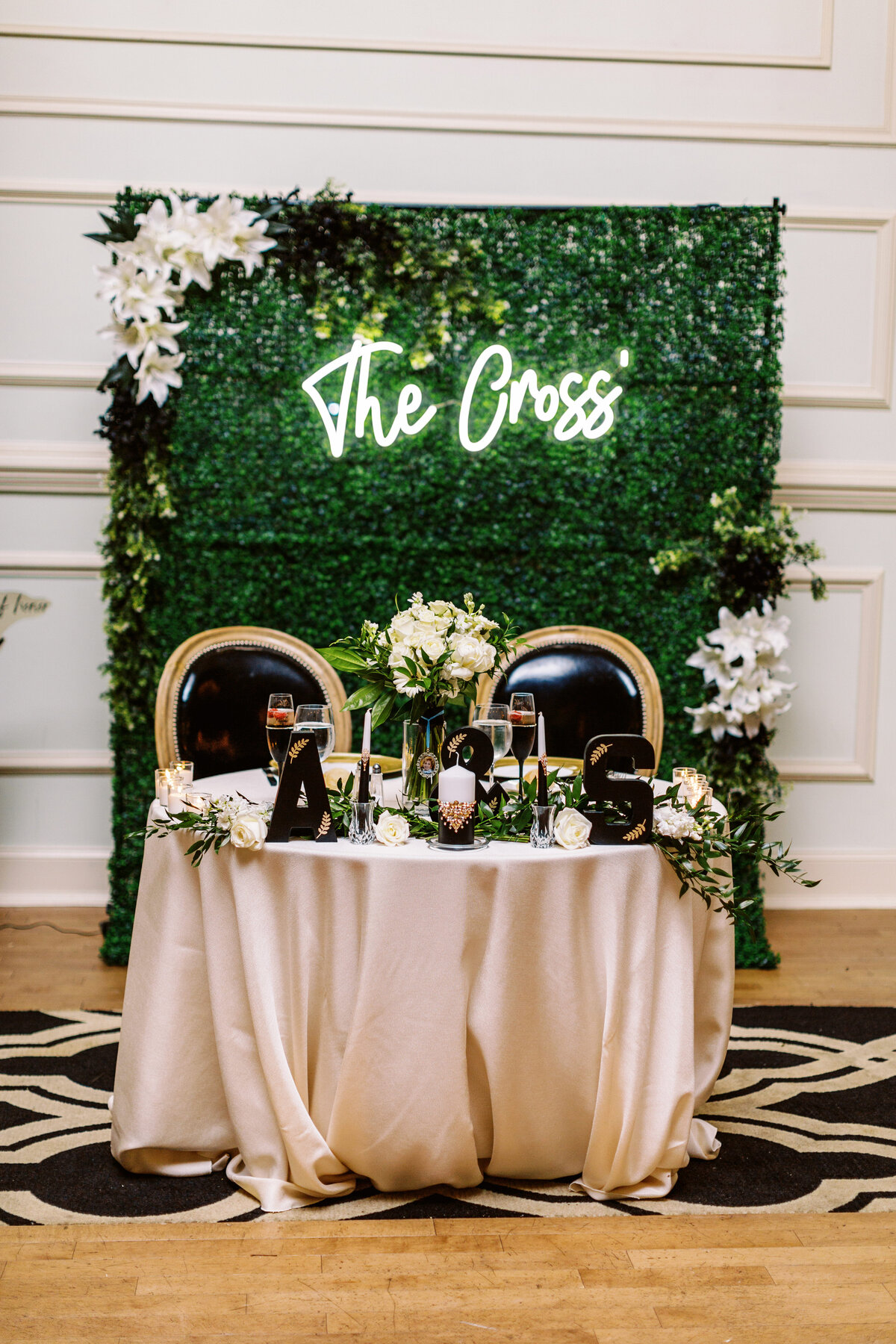 CescapheBallroom_PhiladelphiaWedding_TaylorNicollePhoto-130