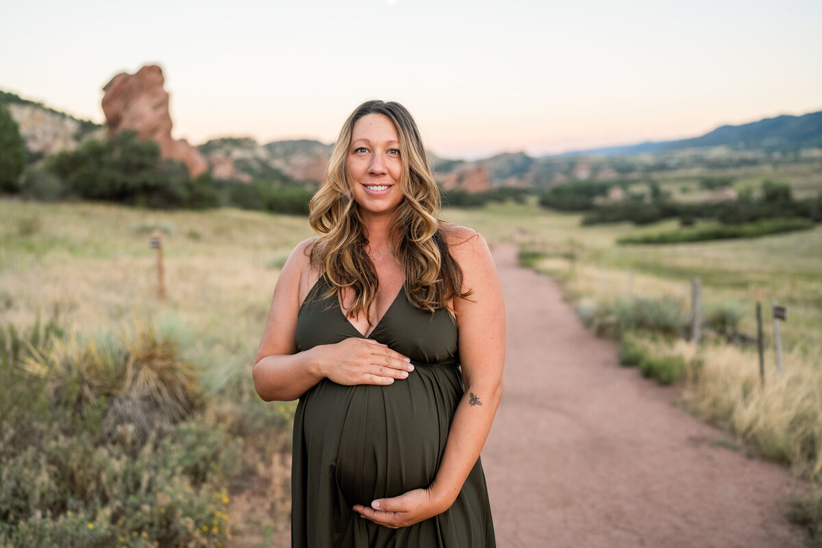 whitney allen t maternity 8-16 '24-07988