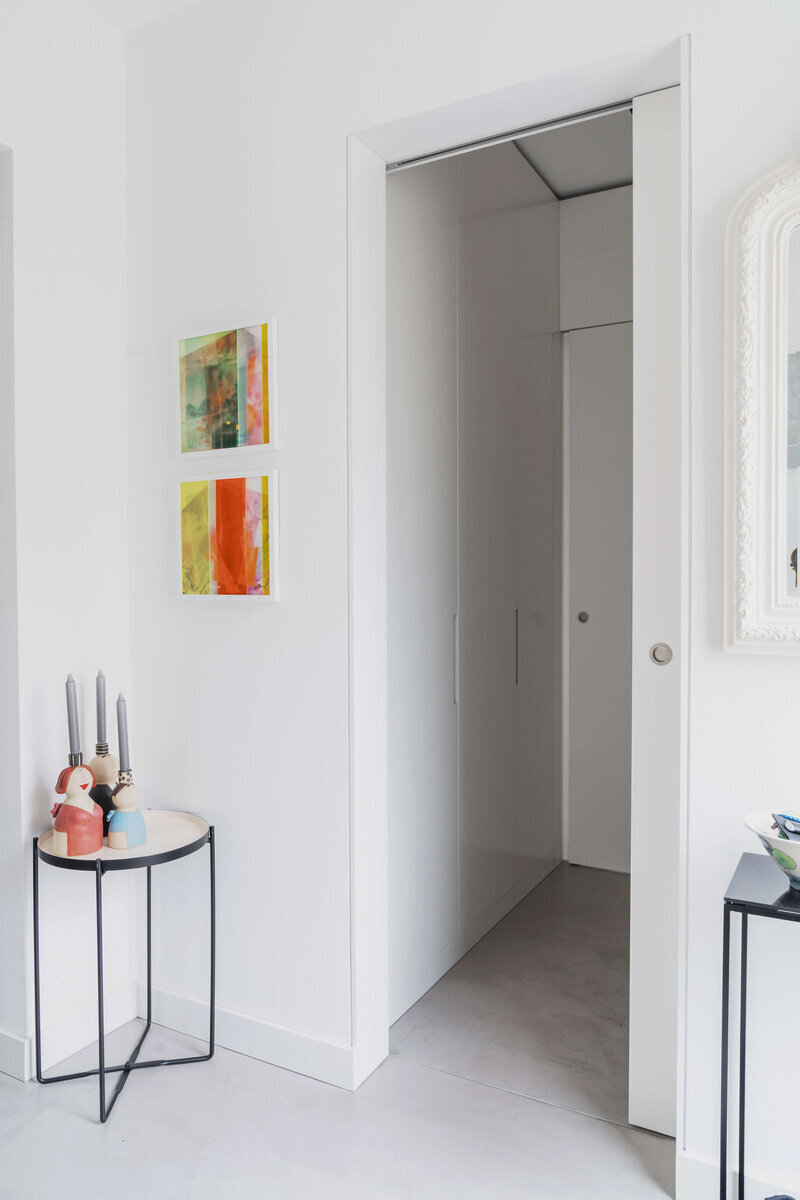 wohnen-und-schlafen-garderobe-eingangsbereich-adam-innenausbau