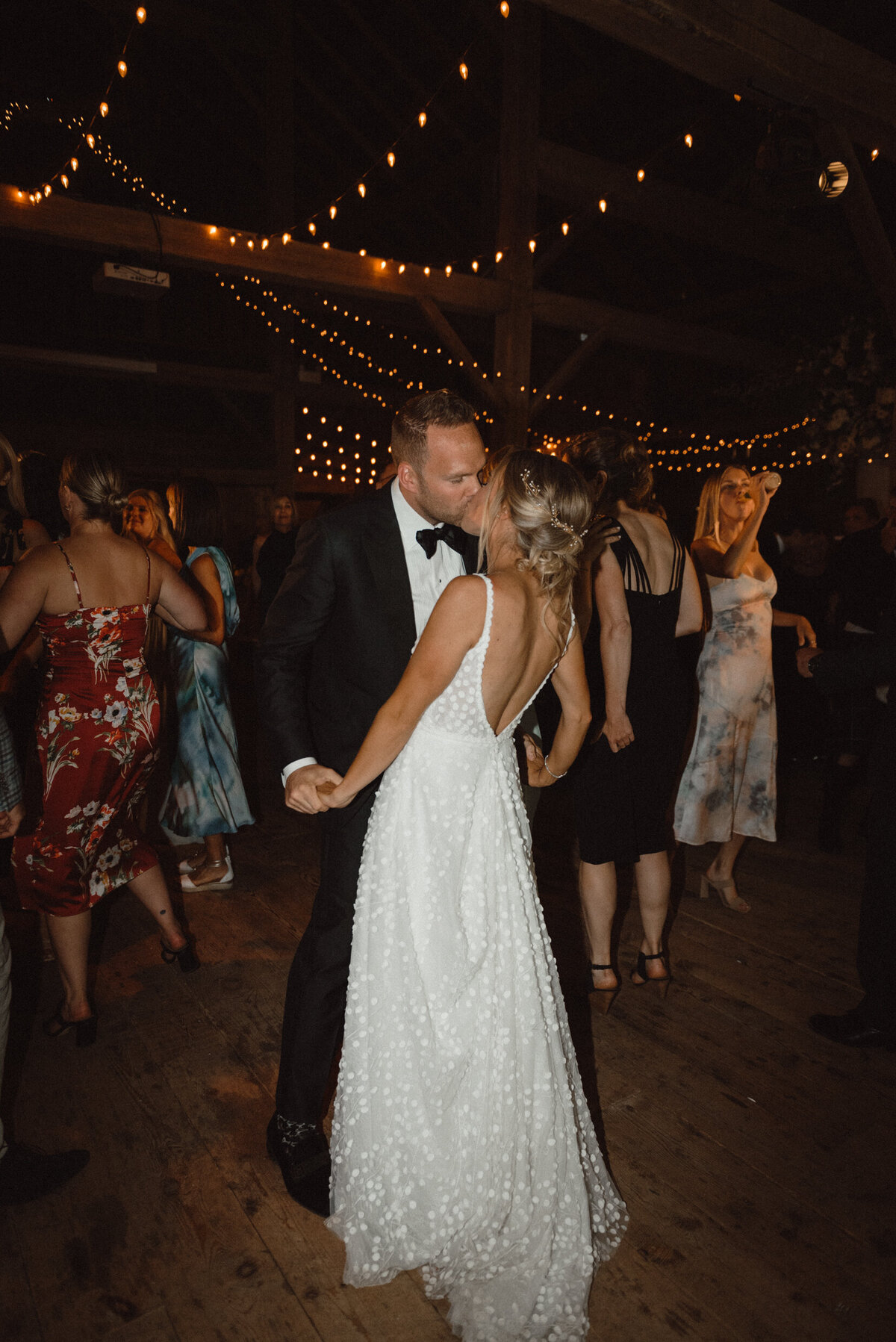 AllieJenningsPhoto-LawrenKyleWedding-SNEAKPEEKS-251