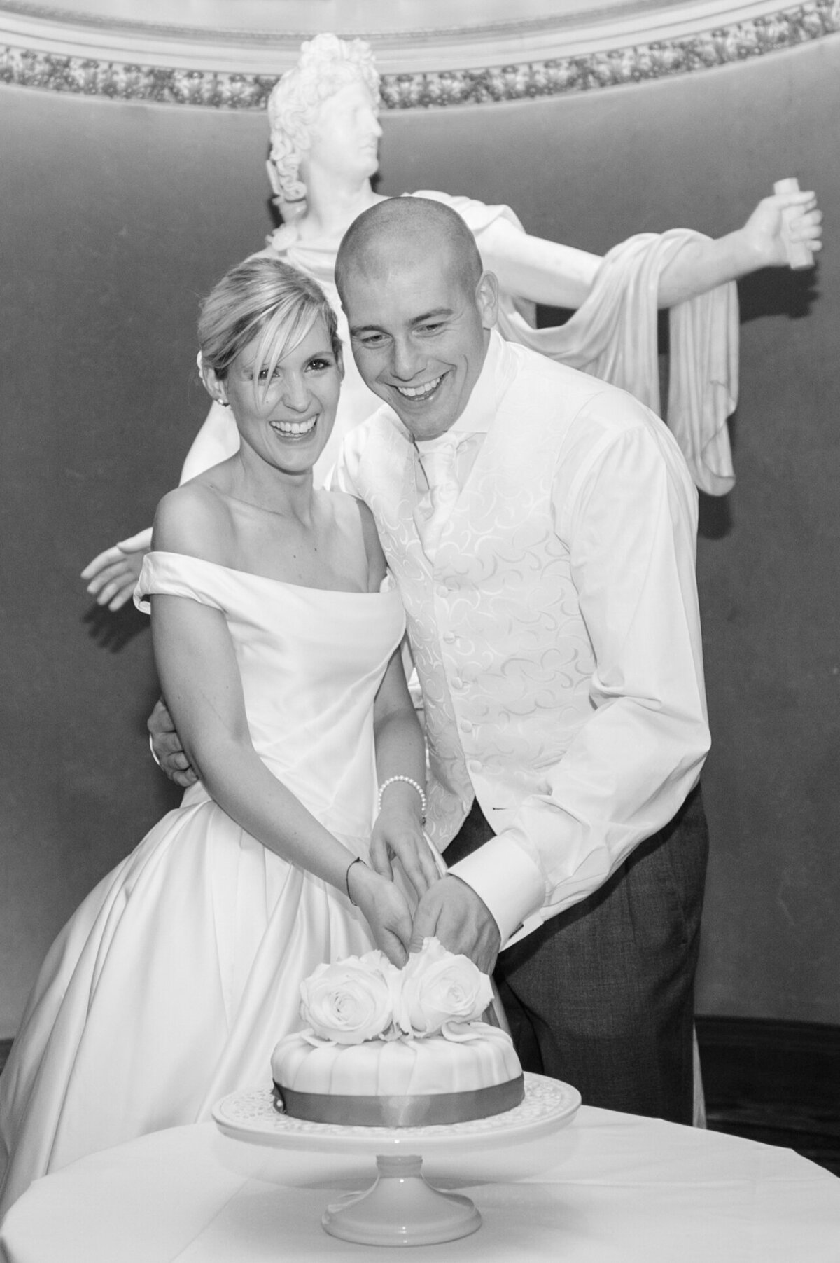 Woburn-Abbey-wedding-photography-1062-2