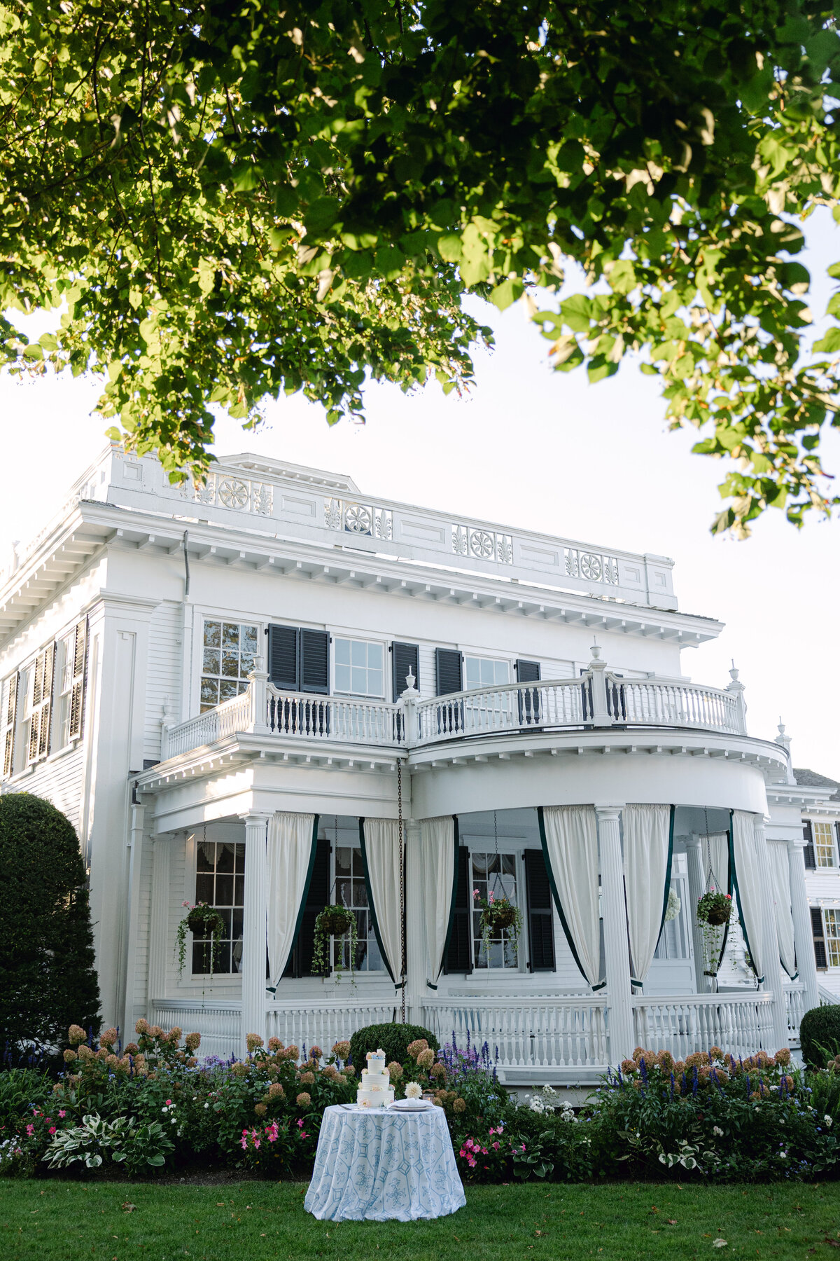 MarthaVineyardWedding_DanielFisherHouse_SBP-136